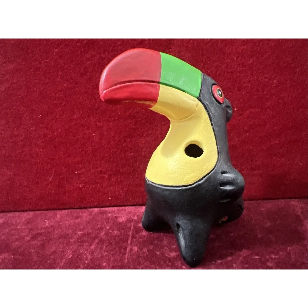 Handmade Black‎ Toucan Bird Clay Whistle Ocarina Folk Art Mexico Red Green Yello